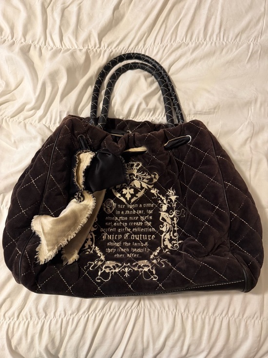 Juicy Couture Handbags - Juicy Couture vintage purse